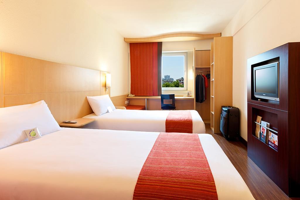Ibis Ningbo Qianhu Plaza Hotel Eksteriør bilde