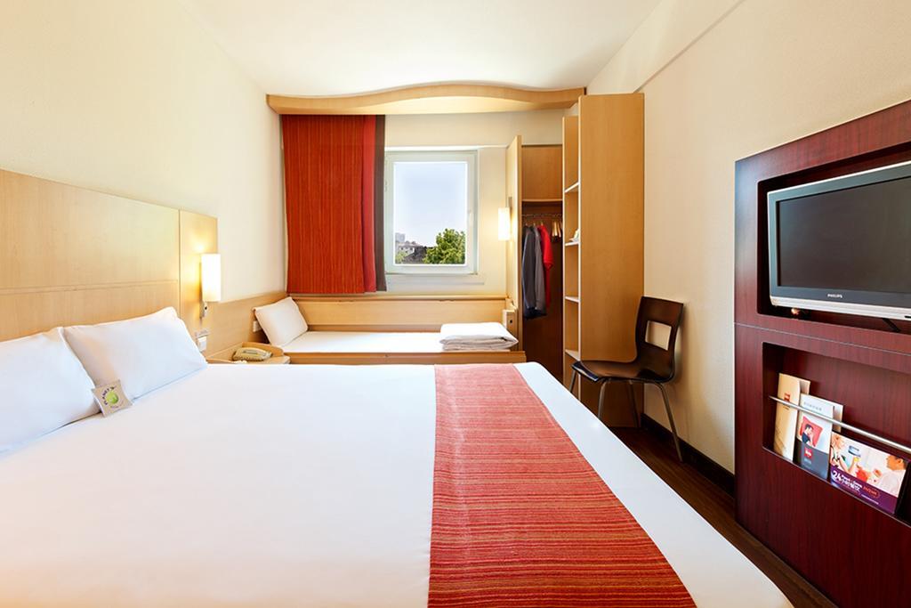 Ibis Ningbo Qianhu Plaza Hotel Eksteriør bilde