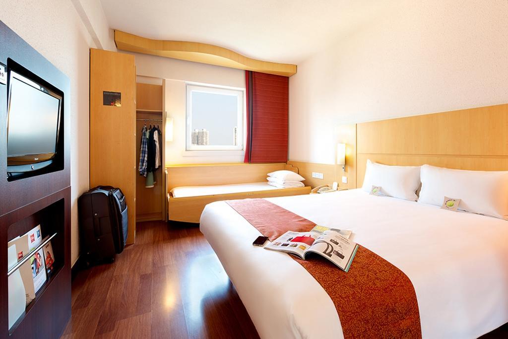 Ibis Ningbo Qianhu Plaza Hotel Eksteriør bilde